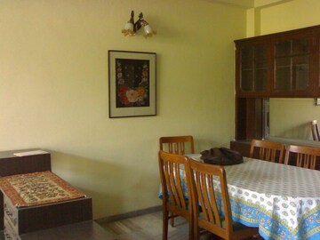 Bedroom in 3 BHK Independent House at Sector 28 – for Rent