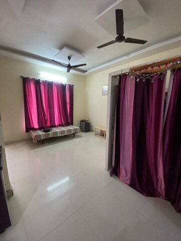 Living Room in 2 BHK Apartment at Sector 127 – for Rent