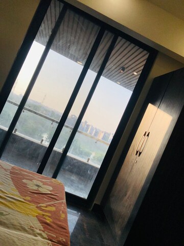 Furnished Amenities in 2 BHK Builder Floor at Sector 76 – for Rent