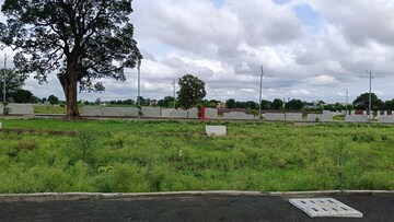  Plot For Sale in Hingna