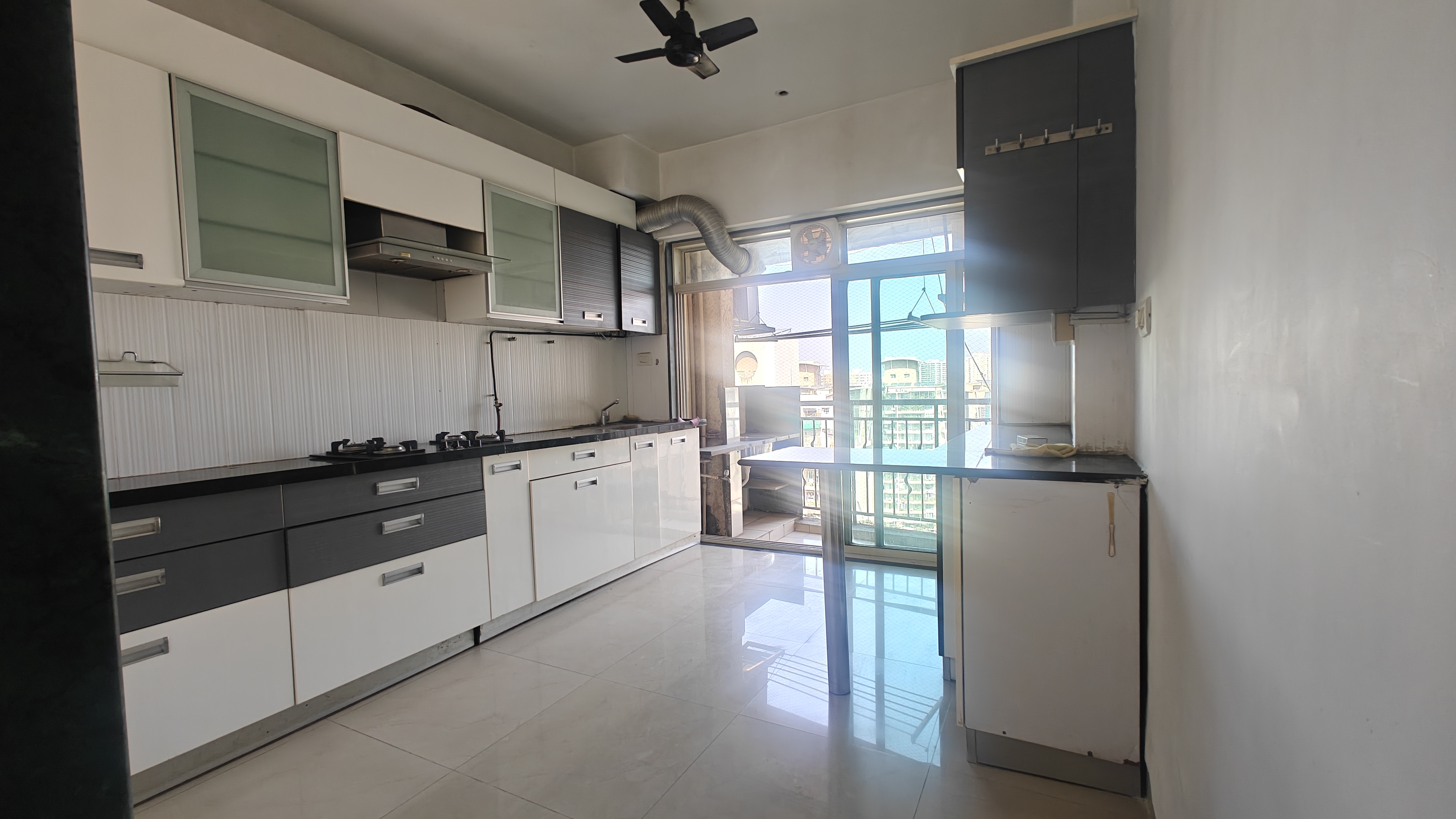 2 BHK Apartment For Sale in Lilium Lantana