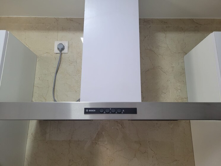 Room, sarvodya enclave 4 Bedroom 300 Sq.Yd. Builder Floor In Sarvodya Enclave Delhi 7950963