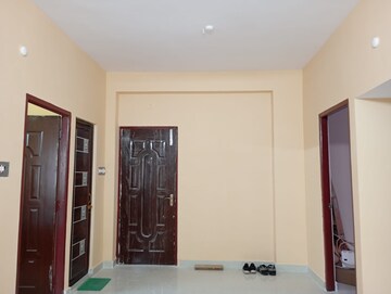 Room in 3 BHK Builder Floor at Behala Chowrasta – for Sale