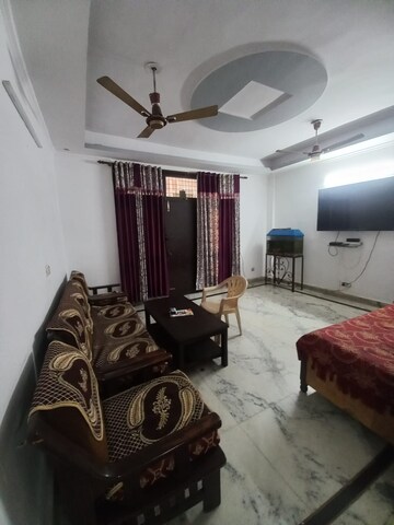 Living Room in 3 BHK Builder Floor at Swaran Jayanti Puram – for Sale