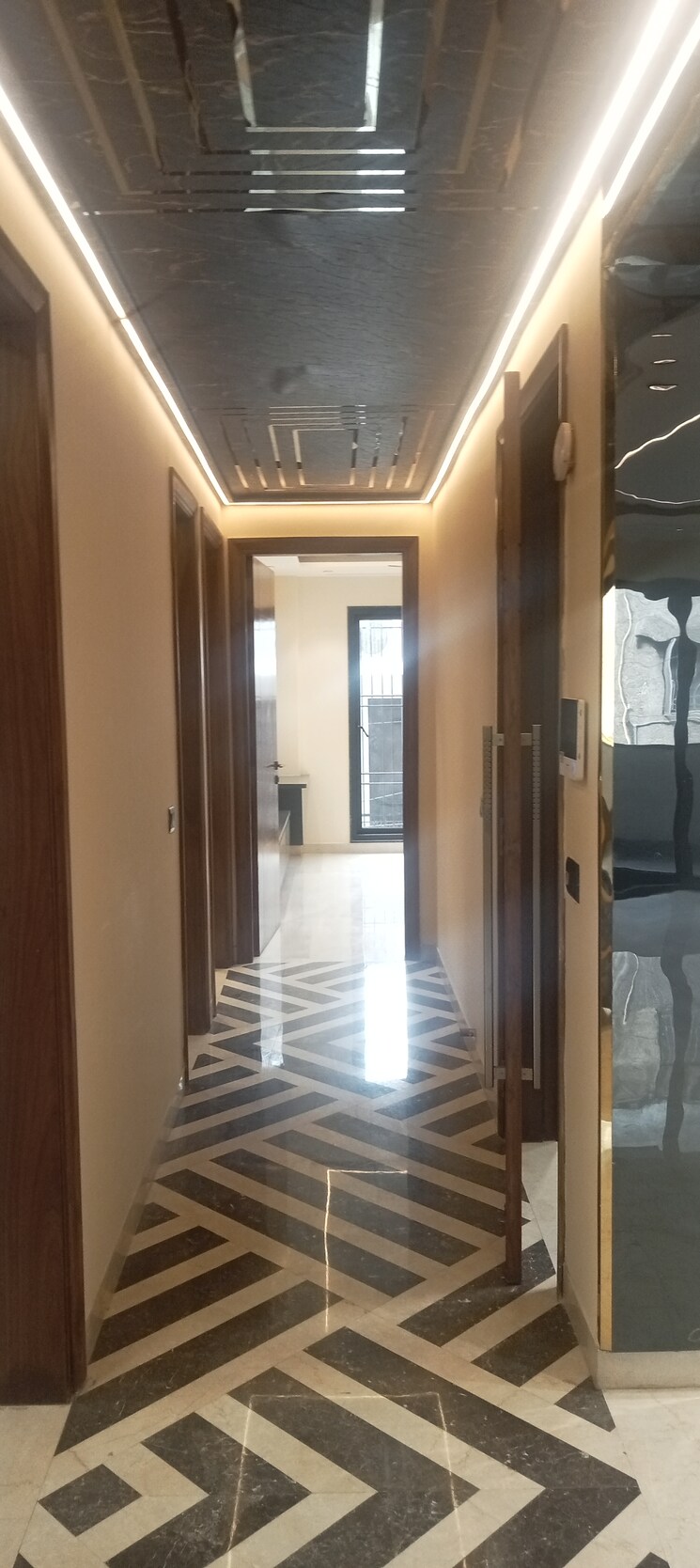 Master Bedroom, hauz khas 3 Bedroom 220 Sq.Yd. Builder Floor In Hauz Khas Delhi 7950979