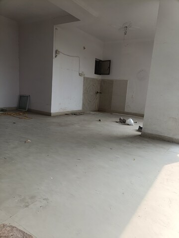  2.5 BHK Apartment at Mayur Vihar 1 – for Rent