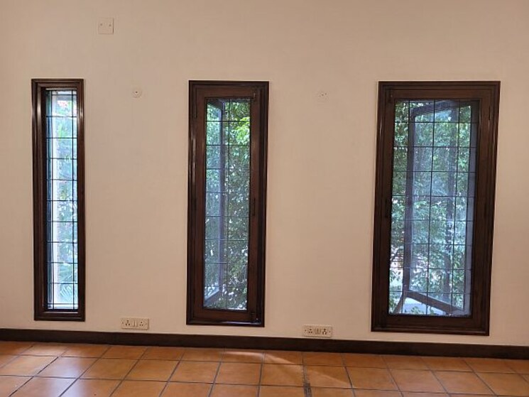 Room, safdarjung development area 3 Bedroom 125 Sq.Yd. Builder Floor In Safdarjung Development Area Delhi 7950987