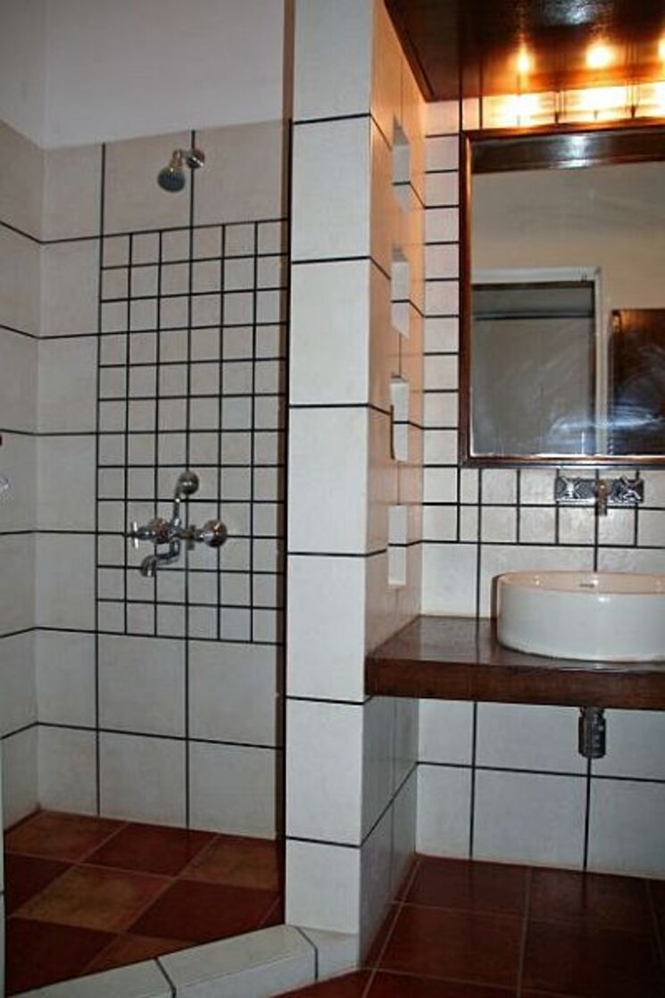 Kitchen, safdarjung development area 3 Bedroom 125 Sq.Yd. Builder Floor In Safdarjung Development Area Delhi 7950987