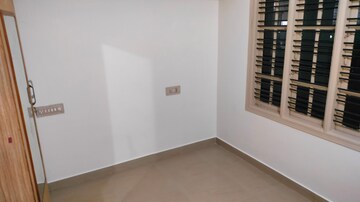 Room in 2 BHK Builder Floor at Whitefield – for Rent