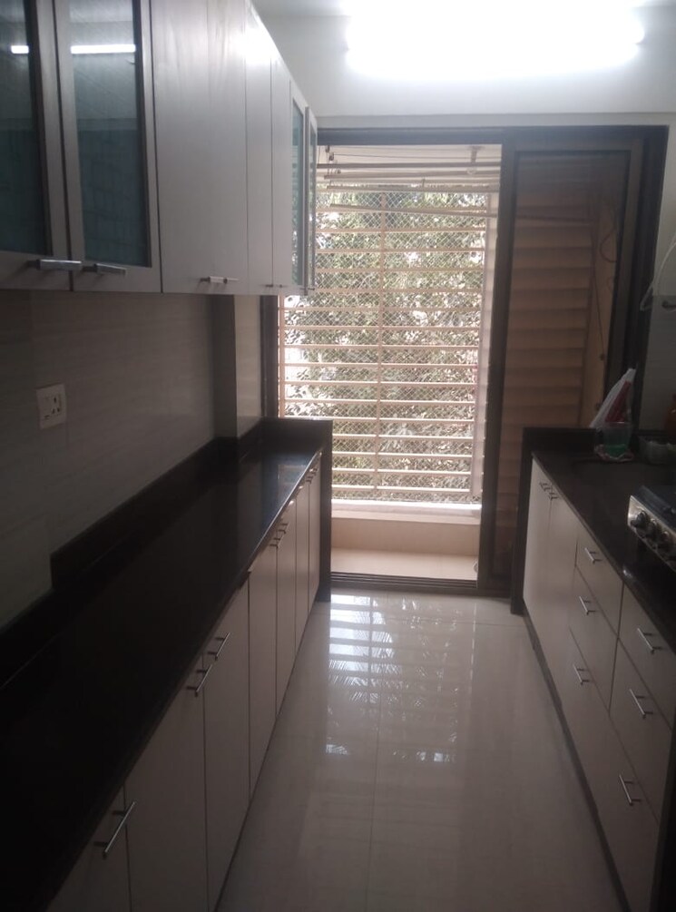 Kitchen, the-wadhwa-woodland-height 2 Bedroom 1000 Sq.Ft. Apartment In Bandra West Mumbai 7951048