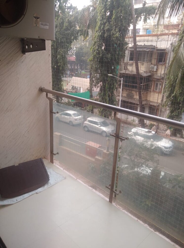 Kitchen, the-wadhwa-woodland-height 2 Bedroom 1000 Sq.Ft. Apartment In Bandra West Mumbai 7951048