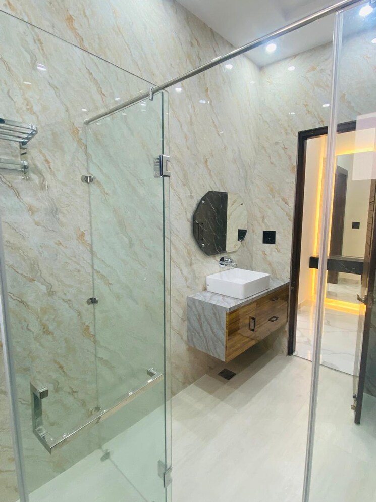 Bathroom, bestech-park-view-altura 3 Bedroom 2150 Sq.Ft. Apartment In Sector 79 Gurgaon 7951055