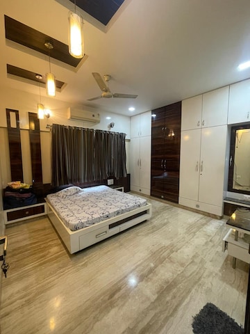 Bedroom in 3 BHK Apartment at Olety Landmark, Basaveshwara Nagar – for Sale