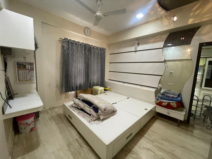 Living Room, olety-landmark 3 Bedroom 1881 Sq.Ft. Apartment In Basaveshwara Nagar Bangalore 7951062