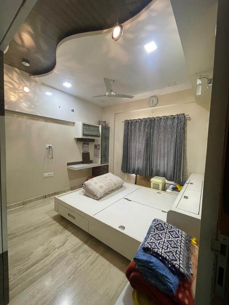 Bedroom, olety-landmark 3 Bedroom 1881 Sq.Ft. Apartment In Basaveshwara Nagar Bangalore 7951062