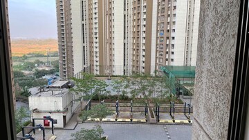1 BHK Apartment For Sale in Lodha Splendora, Ghodbunder Road