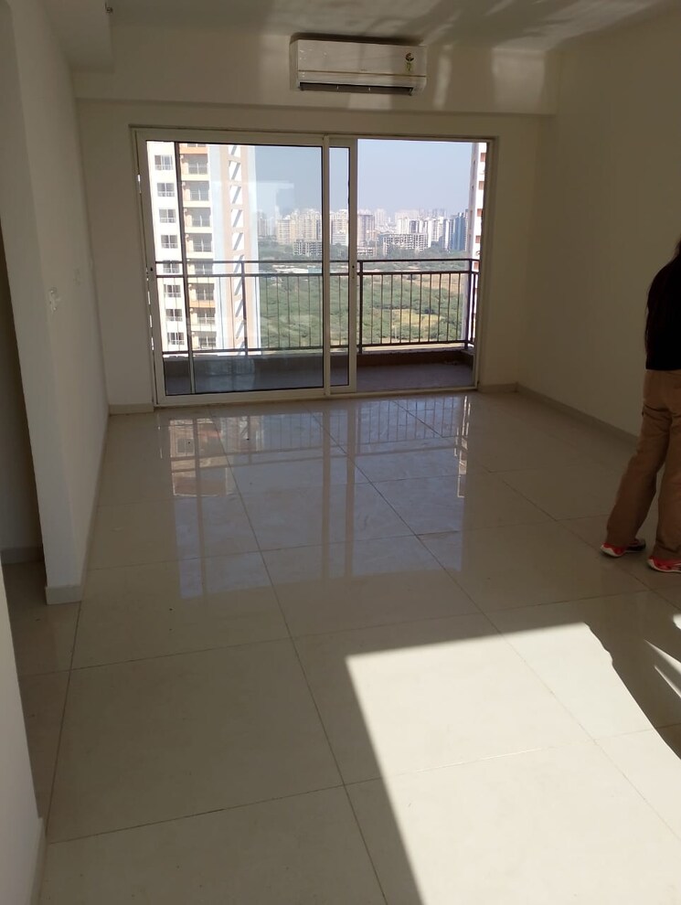 Room, shapoorji-pallonji-joyville-phase-2 4 Bedroom 2188 Sq.Ft. Apartment In Sector 102 Gurgaon 7951088