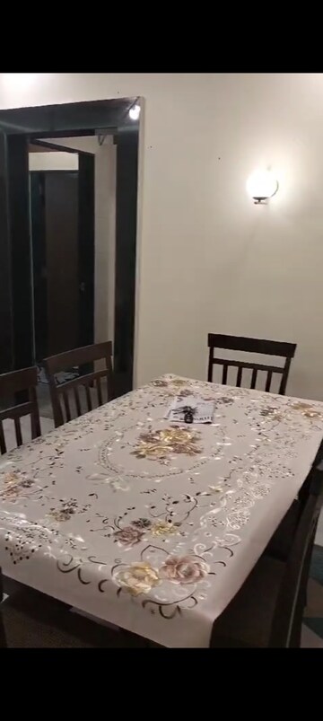 Bedroom in 2.5 BHK Apartment at Bandra West – for Rent