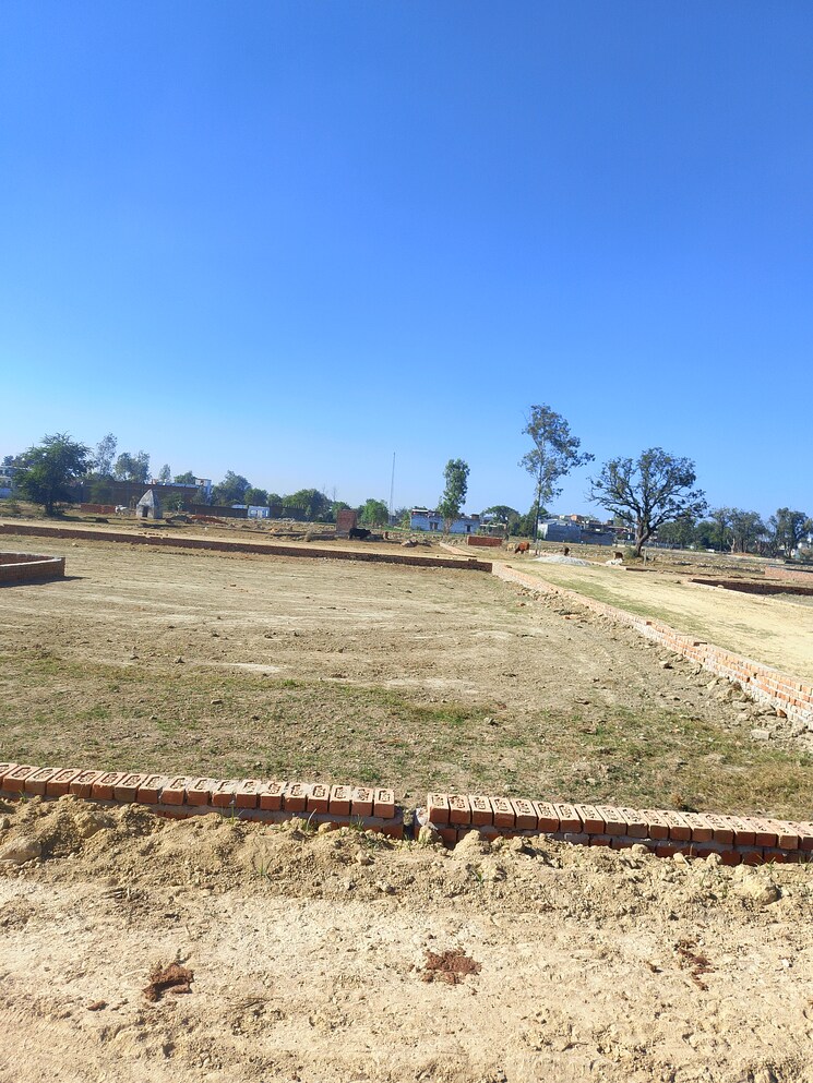 undefined, taqtical-town  1000 Sq.Yd. Plot In Safedabad Lucknow 7951092