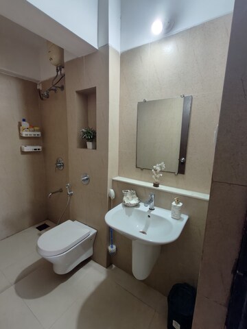 2.5 BHK Apartment For Rent in Lodha Splendora, Ghodbunder Road