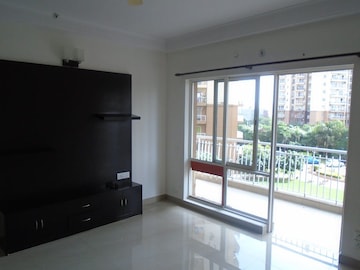 Room in 3 BHK Apartment at BPTP Freedom Park Life, Sector 57 – for Rent