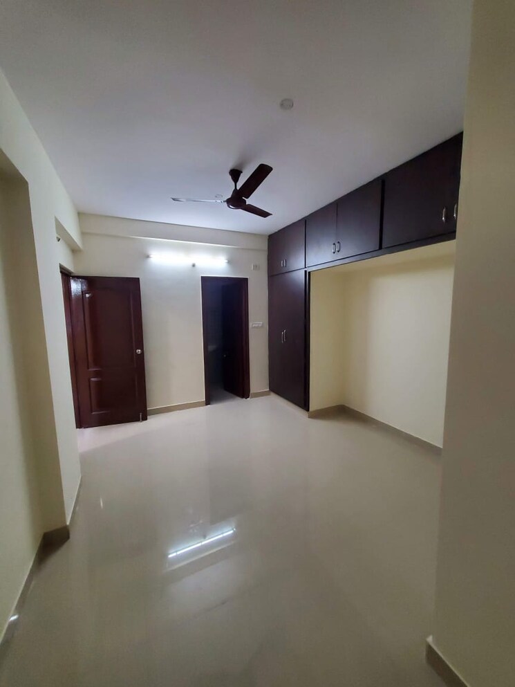 Room, banjara hills 2 Bedroom 1375 Sq.Ft. Apartment In Banjara Hills Hyderabad 7951262