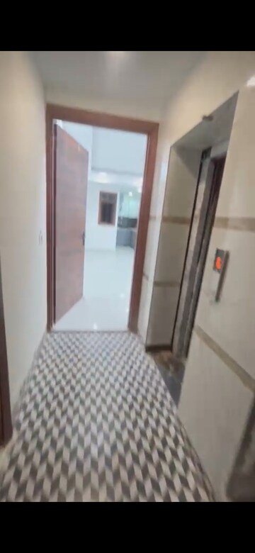  2 BHK Builder Floor at Sultanpur – for Sale