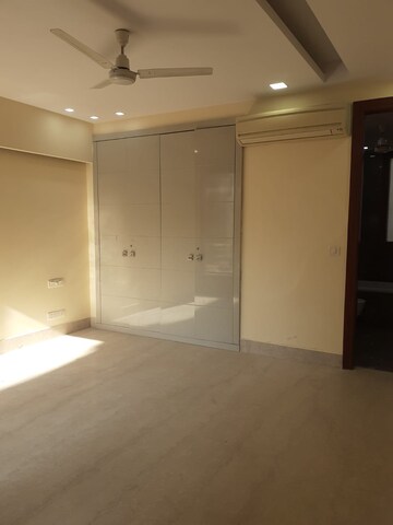 Room in 4 BHK Builder Floor at Anand Niketan – for Rent