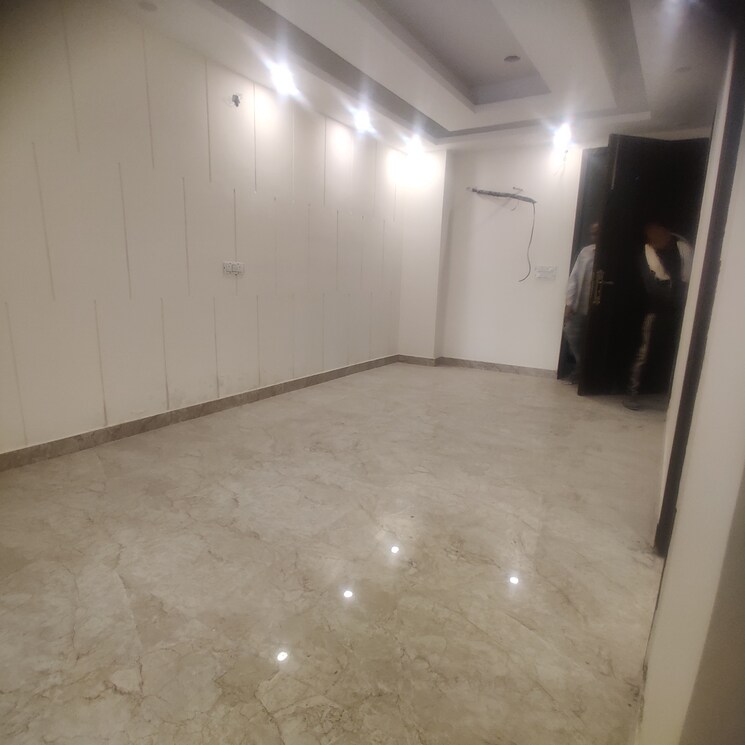 Room, sultanpur 3 Bedroom 135 Sq.Yd. Builder Floor In Sultanpur Delhi 7951310