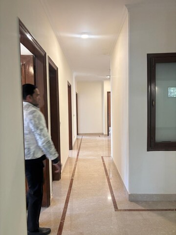 Building Lobby in 4 BHK Builder Floor at Chanakyapuri – for Rent