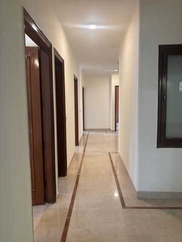Building Lobby in 4 BHK Builder Floor at Chanakyapuri – for Rent