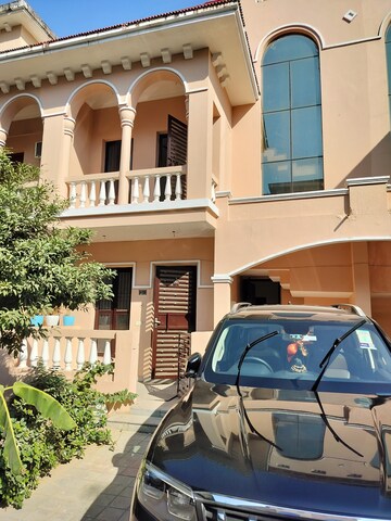 3 BHK Villa For Rent in Amrapali Leisure Valley, Tech Zone 4 Greater Noida