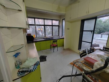 Master Bedroom in 2.5 BHK Apartment at Jhala Mayuk, Kothrud – for Rent