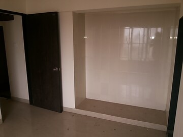 Room in 3 BHK Apartment at Fortune Heights, Mira Road – for Sale