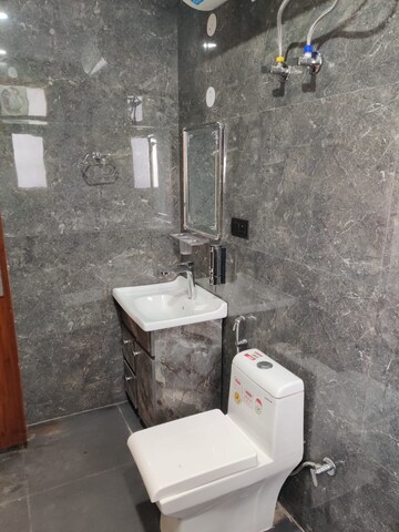 Bathroom in 3.5 BHK Villa at Omicron Ii Greater Noida – for Rent