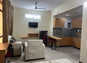 Living Room in 6+ BHK Apartment at Royal Apartments, Sigma Iv Greater Noida – for Rent