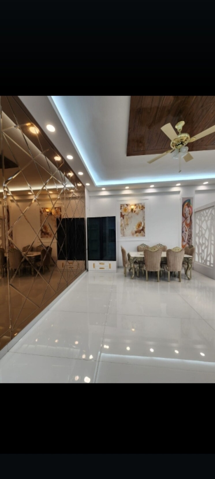 Master Bedroom, sai-enclave-niti-khand 4 Bedroom 2700 Sq.Ft. Builder Floor In Niti Khand Ghaziabad 7951442