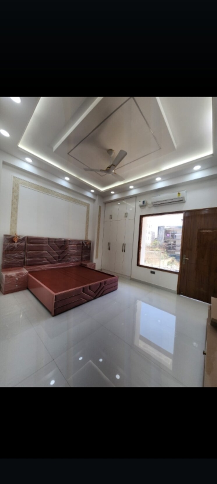 Living Room, sai-enclave-niti-khand 4 Bedroom 2700 Sq.Ft. Builder Floor In Niti Khand Ghaziabad 7951442