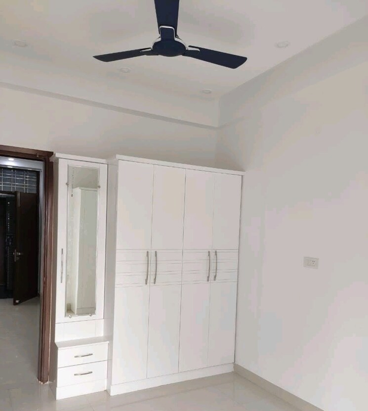 Room, rajendra nagar 4 Bedroom 1840 Sq.Ft. Builder Floor In Rajendra Nagar Ghaziabad 7951466