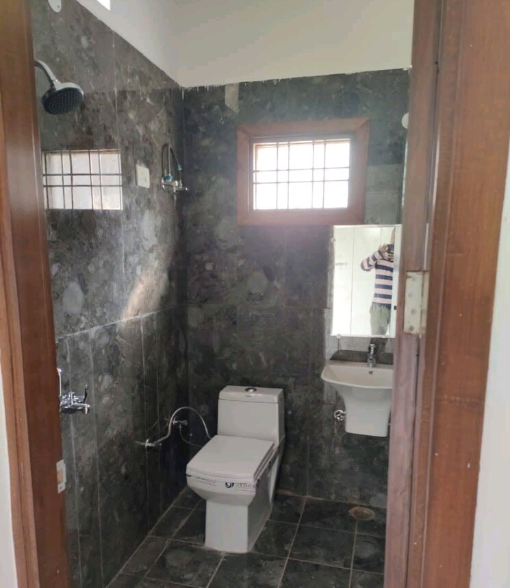 Kitchen, rajendra nagar 4 Bedroom 1840 Sq.Ft. Builder Floor In Rajendra Nagar Ghaziabad 7951466