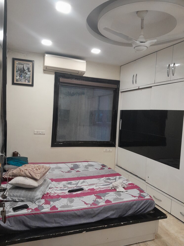 Kitchen, rohini sector 11 4 Bedroom 130 Sq.Mt. Builder Floor In Rohini Sector 11 Delhi 7951512