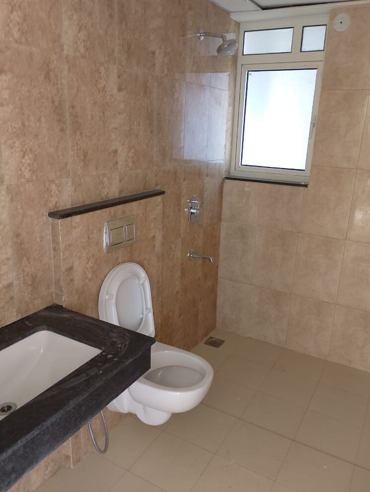 Bathroom, shapoorji-pallonji-joyville-gurgaon 2 Bedroom 734 Sq.Ft. Apartment In Sector 102 Gurgaon 7951555