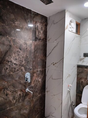 Master Bedroom in 3 BHK Builder Floor at Govindpuri – for Sale