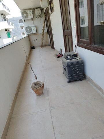 Balcony in 4 BHK Builder Floor at Infinite Luxury, South City 2 – for Rent