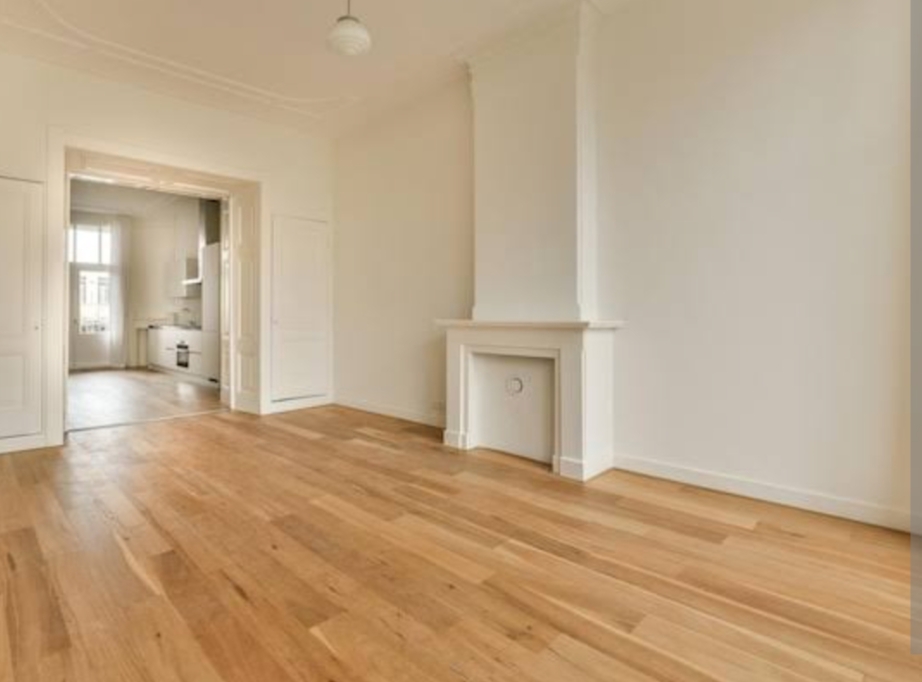 3 BHK Apartment For Sale in BPTP Amstoria