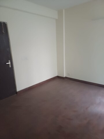 2 BHK Apartment For Rent in Eldeco Green Meadows, Pi Greater Noida