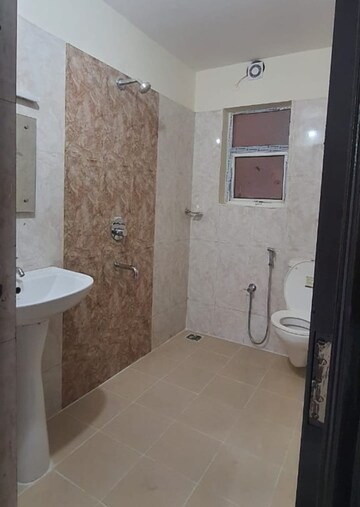 Master Bedroom in 3 BHK Apartment at Narsingi – for Rent