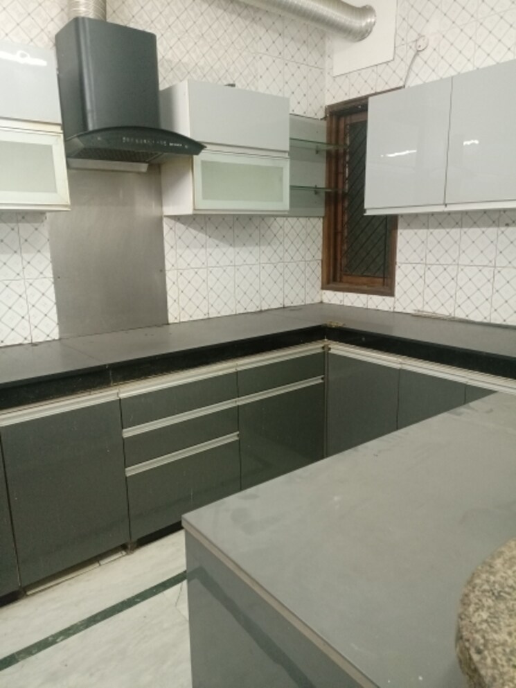 Master Bedroom, rajouri garden 3 Bedroom 1400 Sq.Ft. Builder Floor In Rajouri Garden Delhi 7951792