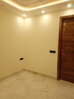3 BHK 900 Sq.Ft. Builder Floor in Moti Nagar