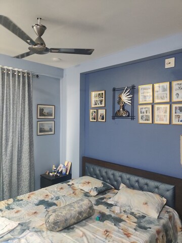 Room in 3 BHK Apartment at Chandkheda – for Sale